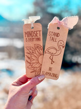 Load image into Gallery viewer, Engraved Wooden Bookmarks