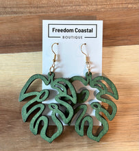 Load image into Gallery viewer, Monstera Wooden Leaf Earrings