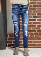 Load image into Gallery viewer, KanCan Plaid Patch Jeans