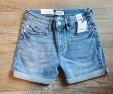 Load image into Gallery viewer, Light Wash Judy Blue Shorts