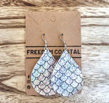 Load image into Gallery viewer, Silver Halographic Mermaid Scale Teardrop Earrings