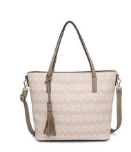 Load image into Gallery viewer, August Diamond - Beige Purse
